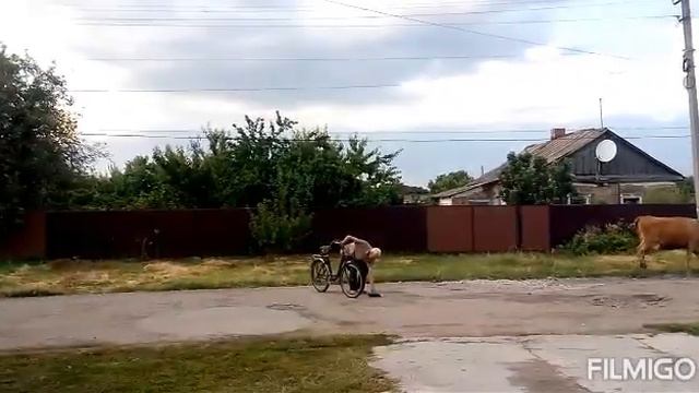 Света делает пранки над людьми смотреть онлайн