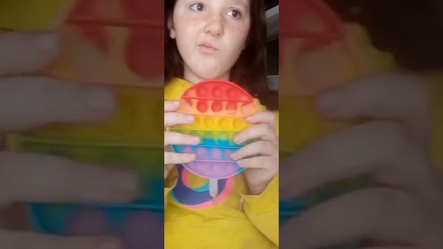 Кдип(klip) от Миланы субтитров нет, название клипа (подпишись и стан super star) смотреть онлайн