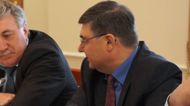 Аппаратная Мэра Омска 21 04 14 обсуждение доклада Задорожного смотреть онлайн