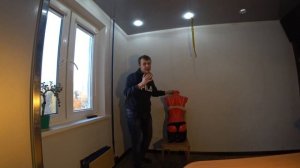 Как правильно шлепать девочку по попке.