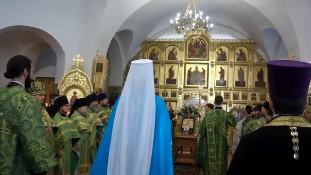 Иду в монастырь смотреть онлайн