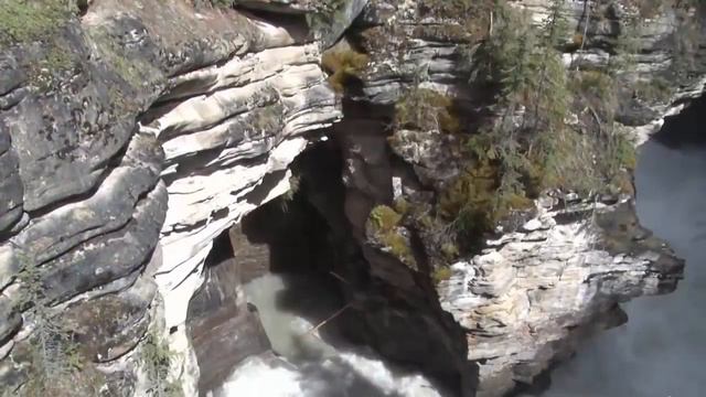 32 10 top tourist attractions in Canada смотреть онлайн