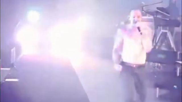 "I love you" during concert from Chester Bennington❤💯 смотреть онлайн