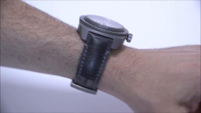 Favre-Leuba Raider Bivouac 9000 Watch Review | aBlogtoWatch смотреть онлайн