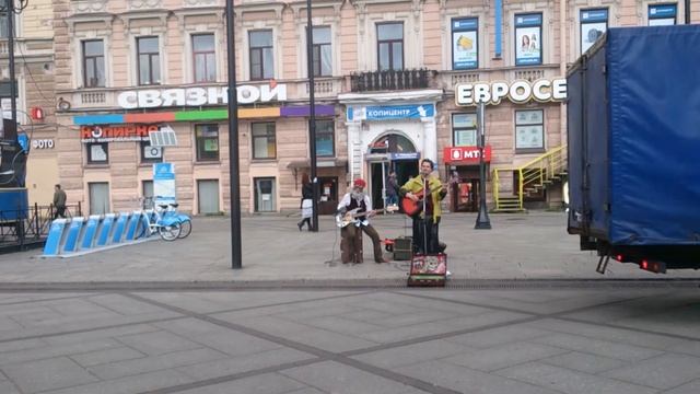 Уличные музыканты!Санкт Петербург!Группа Железный ирокез! смотреть онлайн
