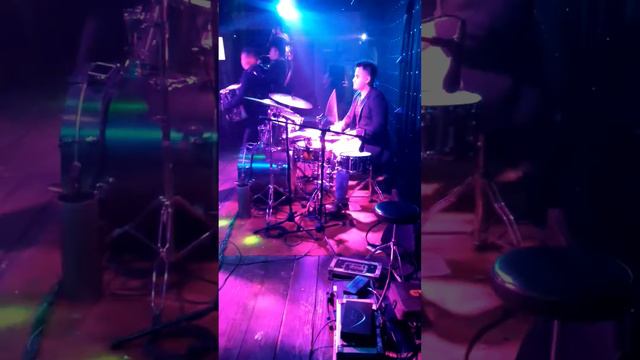 Grupo posseido (cara ala muerte) Jesús mtz bateria смотреть онлайн