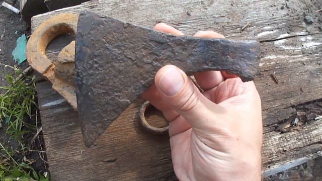 Что может проявиться на старом железе в процессе чистки?