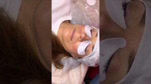 Снятие накладных ресниц ремувером (перед процедурой)