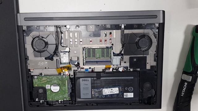 Dell Inspiron 15 Gaming 7566 p65f: replace m.2 SSD and upgrade ram memory смотреть онлайн