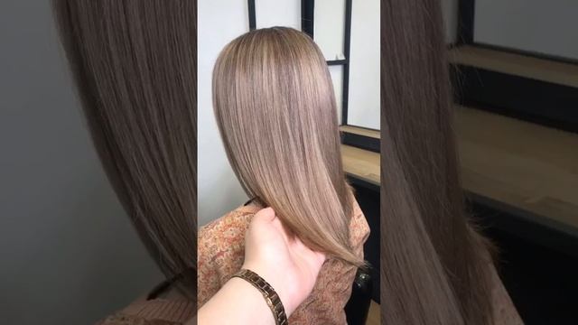 Мелирование волос #shorts #окрашиваниеволос #блонд #мелирование смотреть онлайн