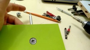 Эксцентриковая стяжка - шуруп двухсторонний MiniFix для плоскостного соединения деталей от Hafele