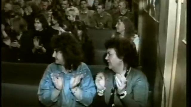 9 муз 53 Кукольный театр Самойлов; Людмила Хохлова солистка оркестра Светлакова 1997г смотреть онлайн