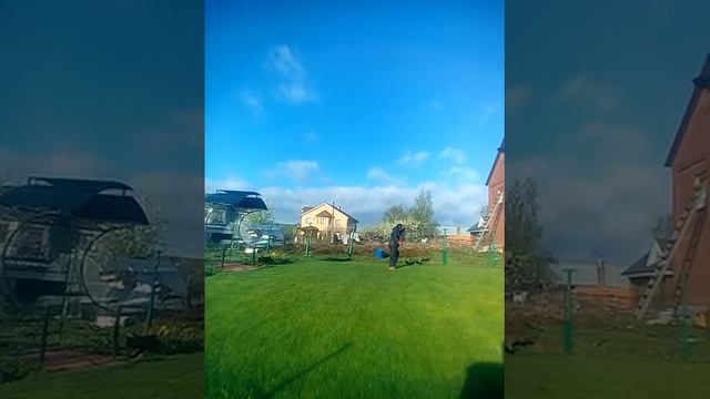 32 формы Тайцзы Гунь. Утренний тайчи за городом. Для выполнения нужна ровная площадка 90 кв.м. смотреть онлайн