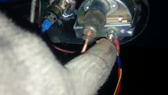 Автомобильный генератор на мотоблоке_ подключение..mp4 смотреть онлайн