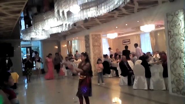 Индийский танец. Мане мане смотреть онлайн