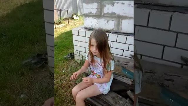 Грустное видео. Мать не любит сына смотреть онлайн
