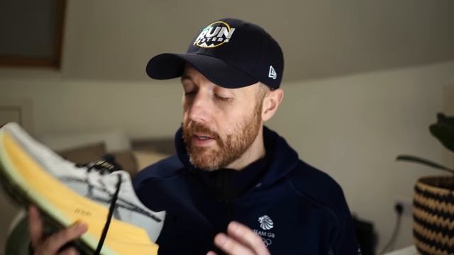 Asics Superblast First Run Review: A running shoe designed for clocking up the training sessions смотреть онлайн