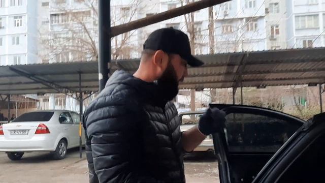 подготовка для шумаизалятцию и снят обшивки двери или карты дверей смотреть онлайн