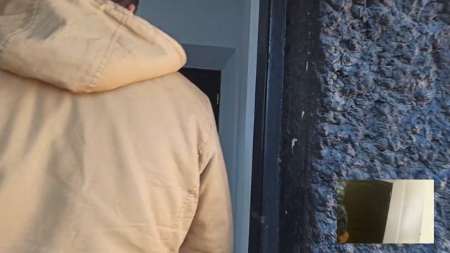 ФССП. Бежицкий РОСП. Приставы не знают закон и применяют физическую силу! смотреть онлайн