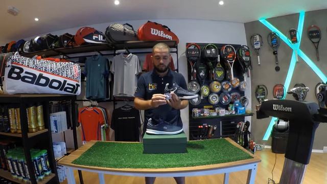 Hit Tennis & Sports Apresenta - Tênis Lacoste Spirit 2.0 смотреть онлайн