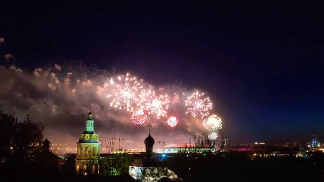 Салют 9 мая 2021 года. Москва. Смотровая площадка РАН. смотреть онлайн