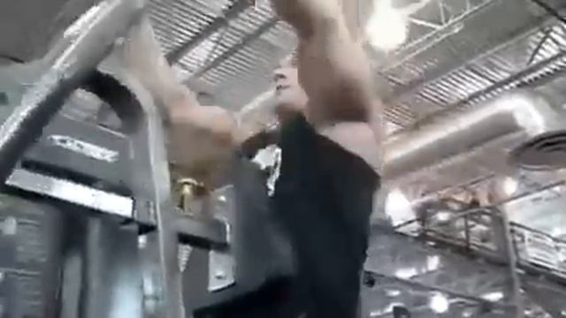 Ли Прист (Lee Priest) - Тренировка спины !!! смотреть онлайн