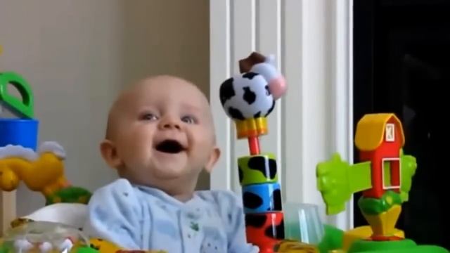 Выхлоп Mercedes-Benz  - S63 AMG Купе - Перевод студии BGS