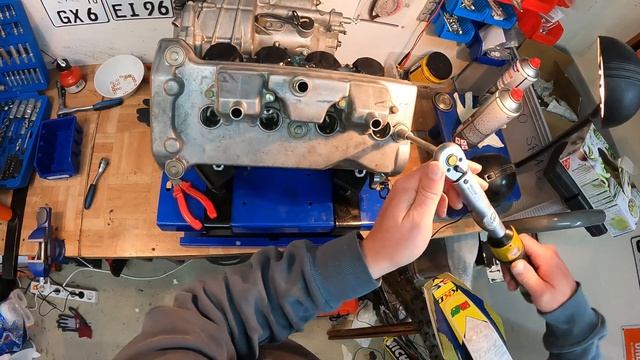 Honda CBR 600RR Final Engine Preperations before Installation [Rebuild Part 14] смотреть онлайн