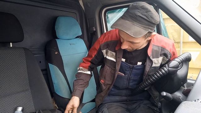 ЛАЙФХАК.КАК БИСТРО ПРИСТЕГНУТСЯ РЕМНЕМ БЕЗОПАСНОСТИ В АВТОМОБИЛЕ смотреть онлайн