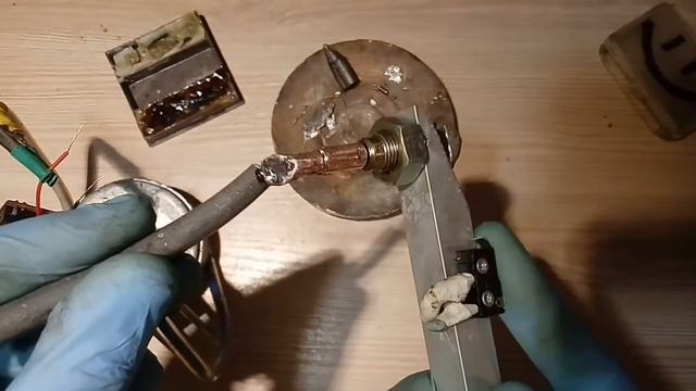 Паяльник быстрого нагрева из свечи накала дизельного двигателя смотреть онлайн