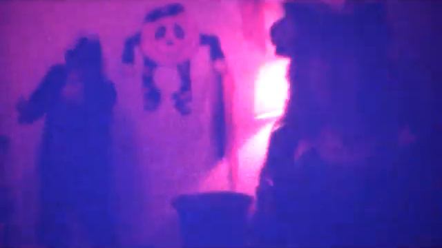 Film 82 - Halloween Party 1981 - Christmas Party at Saundras смотреть онлайн