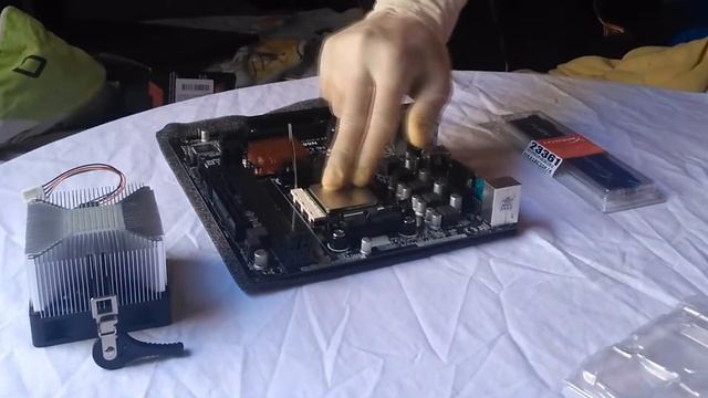 Unboxing N68-GS4 FX 2.0 ,FX 6300 E Hyperx 4gb 1866