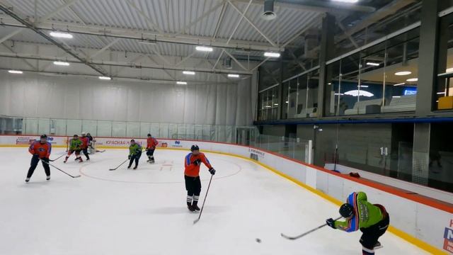 Хоккей с высоты квадракоптера! смотреть онлайн