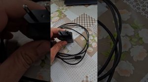 Оригинальная зарядка Samsung EP-T4510, как выглядит.