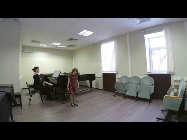 Франц. народная песня в обр. Н. Савельевой «Большой олень», М. Блантер, сл. М.Исаковского «Катюша» смотреть онлайн