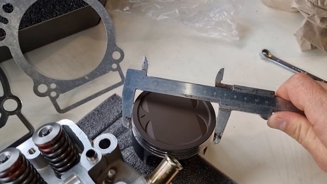 Знову Спортив головку на 177-184мм 300СС смотреть онлайн