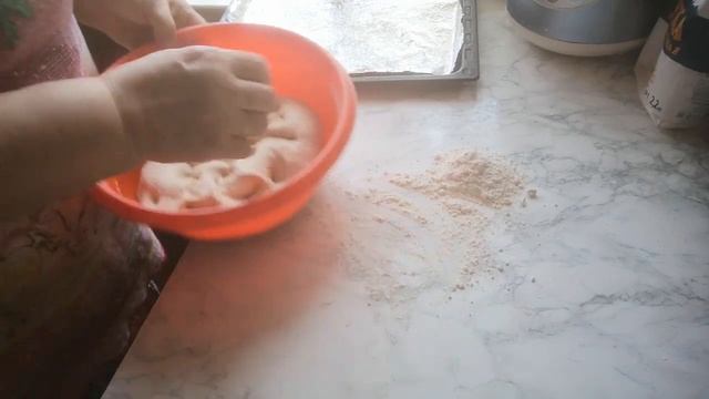 Vlog// Пирог с капустой и с мясом// смотреть онлайн