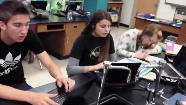 TC NetBook Commerical смотреть онлайн