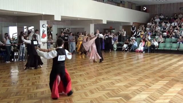 D-класс Квикстеп 1/2 финала 2 заход смотреть онлайн