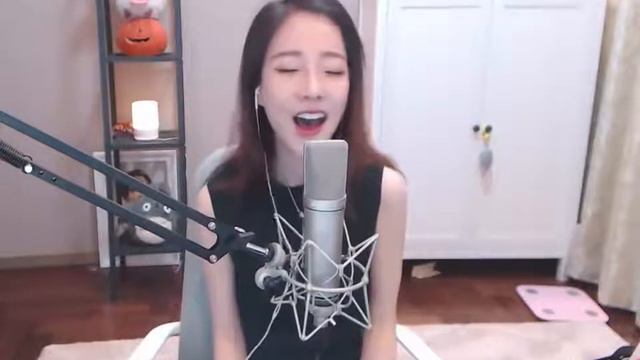 Фэн Тимо-ты тот, кого я люблю 爱的就是你 смотреть онлайн