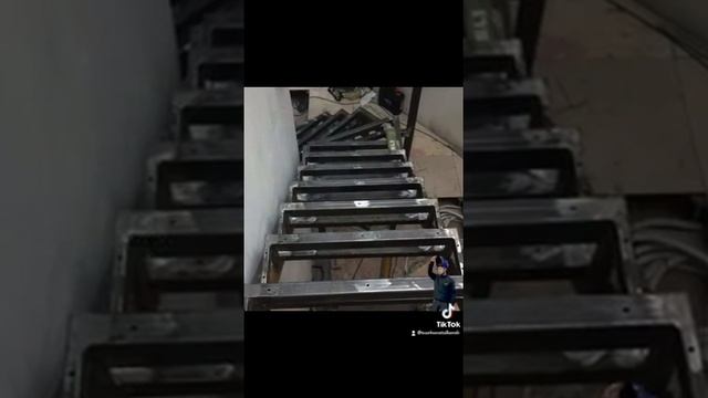 Изготовление металлических лестниц смотреть онлайн