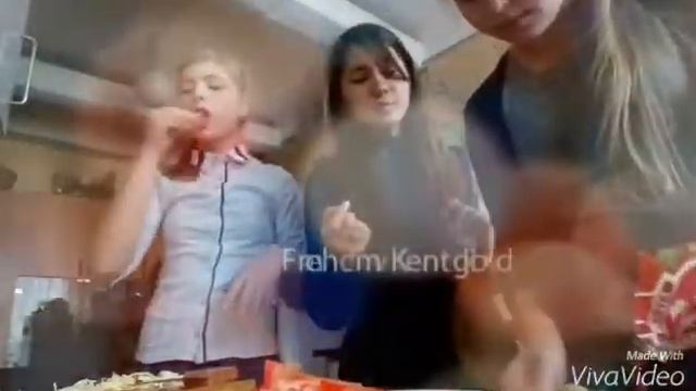 Пицца в школе) смотреть онлайн