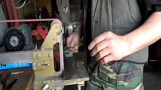 Изготовление ножа, часть вторая - черновая слесарка смотреть онлайн