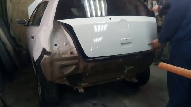 GEELY собрал, отдал. На ВЕСТУ колонки поставил. Все выходной. смотреть онлайн
