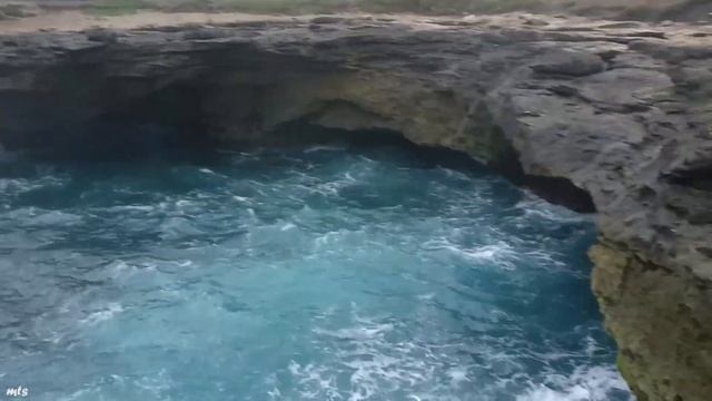 Bali Adventure ।। Devil's Tear, Dream Beach ।। Nusa Lembongan, Bali, Indonesia смотреть онлайн