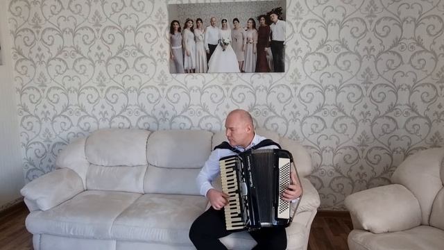 ВАДИМ ПЕСНЯ ПРО МАМУ смотреть онлайн