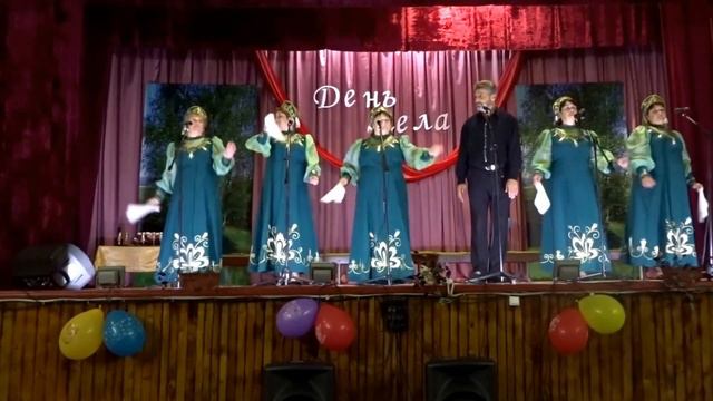 Ансамбль "Родные напевы" В нашем песенном районе смотреть онлайн