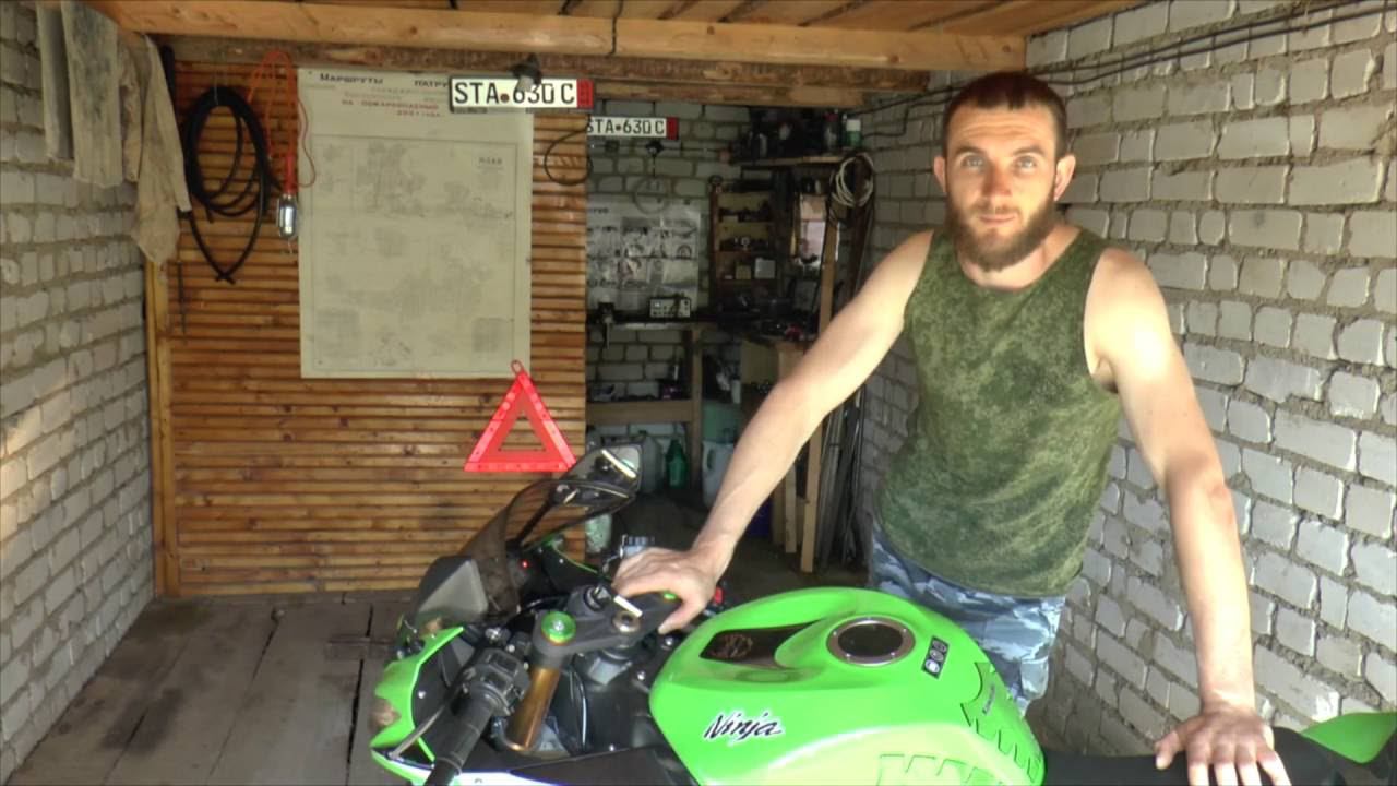 Тех обслуживание Kawasaki ZX6R Замена масла Motul 300V смотреть онлайн