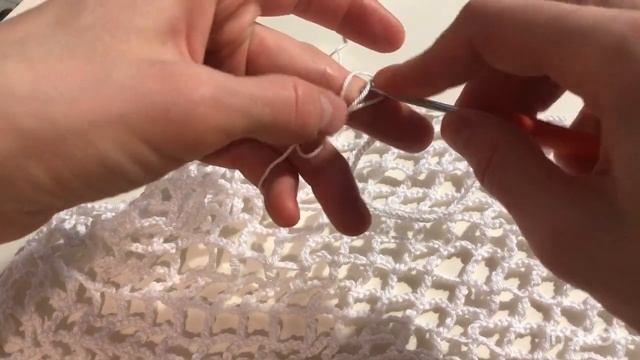 ??Тренд сезона- вязаный топ сетка с длинными рукавами. Кофта-сетка крючком. Tutorial crochet top. смотреть онлайн