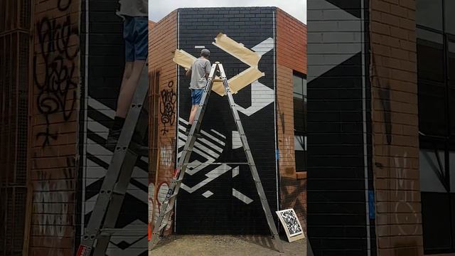 Irregular Reflections Mural, Timelapse